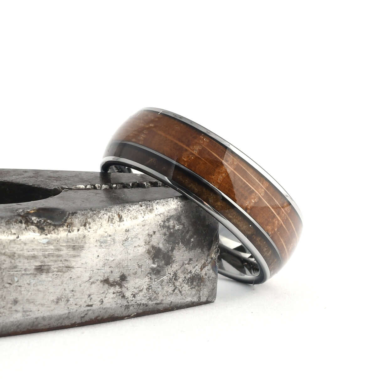 The Gentleman - Men's Ring with Reclaimed Whiskey Barrel Wood and Cigar Leaf