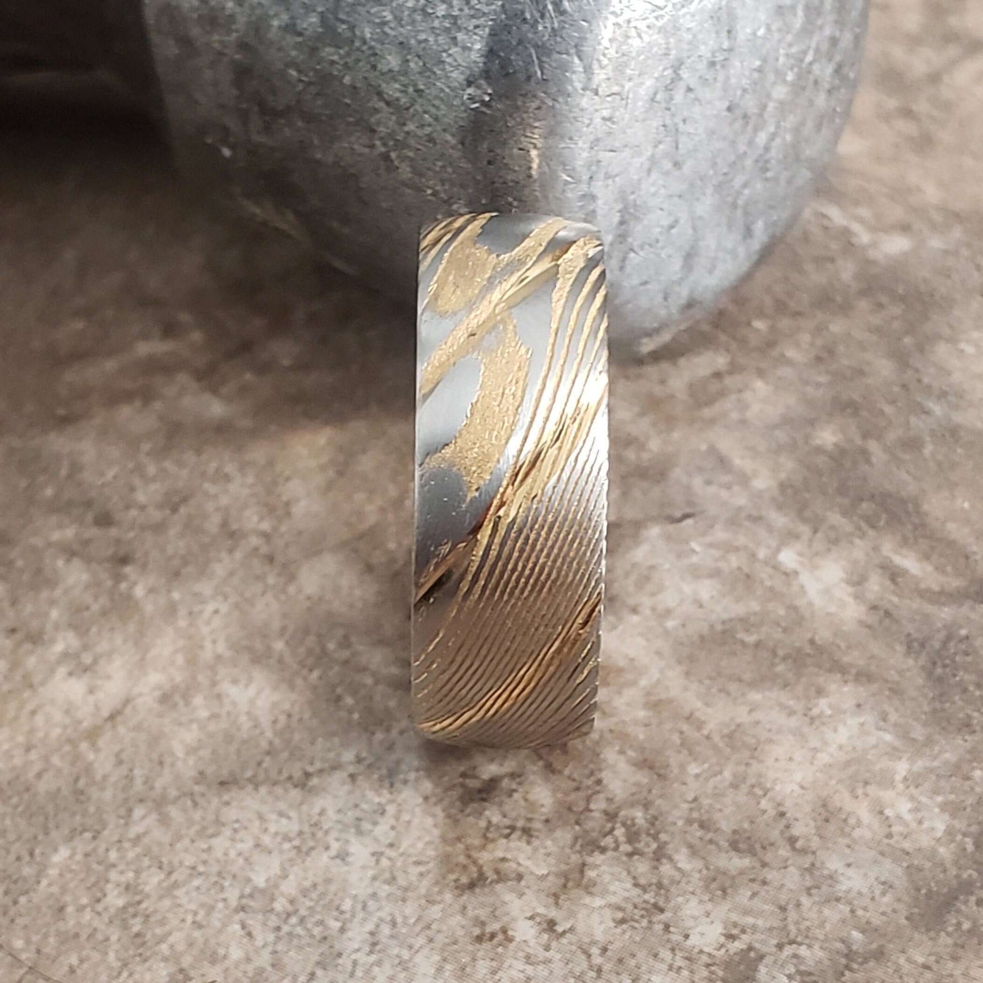 Damascus Steel Ring, Damascus Steel Mens Wedding Band - Unique Ring for Men - Damascus Steel Yellow Gold - 8mm Wide