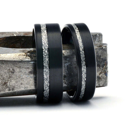 The Meteor - Tungsten / Meteorite Wedding Band Black