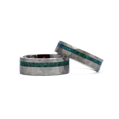 The Tyler - Tungsten Mens Emerald Wedding Band Hammered